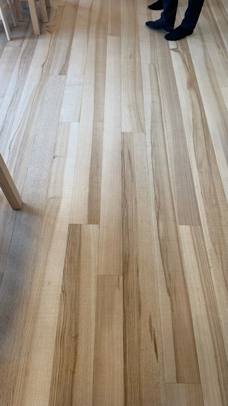 BAWART Massiv Kult Dielen 0V N F Esche rift halbrift mit Kern, 19m 