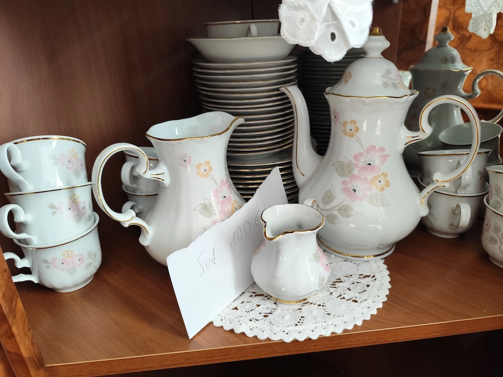 Geschirr Service gut erhalten 