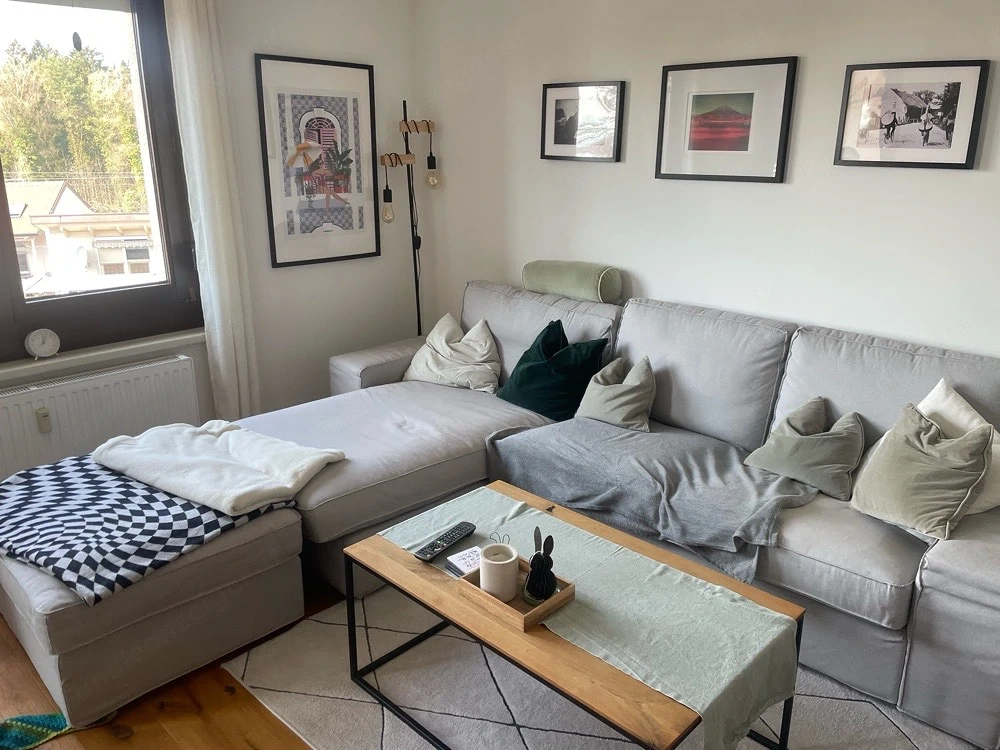 Ecksofa Kiwik (Ikea) grau mit Hocker