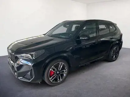BMW X1 sDrive Aut. 18i M-SPORT PRO /RFK/AHK/PANO-DA/ 100 kW (136 PS), Automatik, Frontantrieb