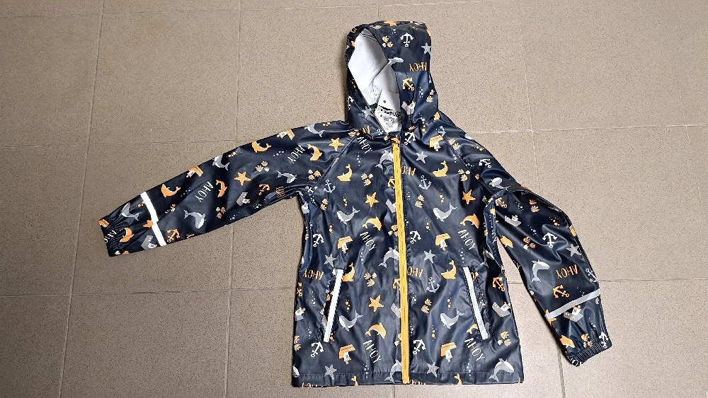 Regenjacke neu Gr 122 128