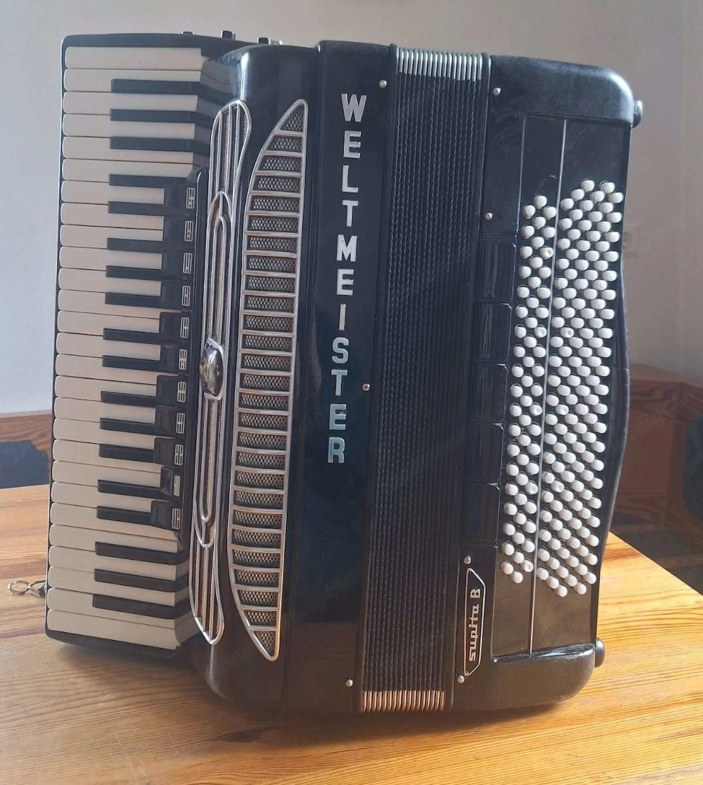 Weltmeister Akkordeon Supita B