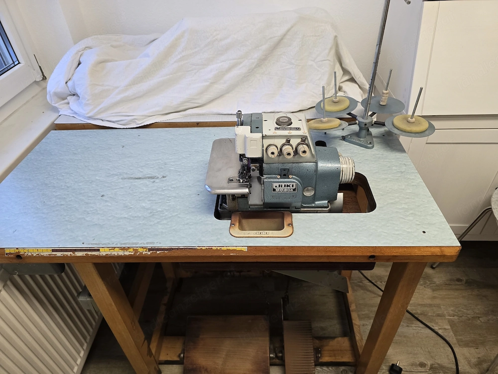 Overlock Juki, Industriemaschine