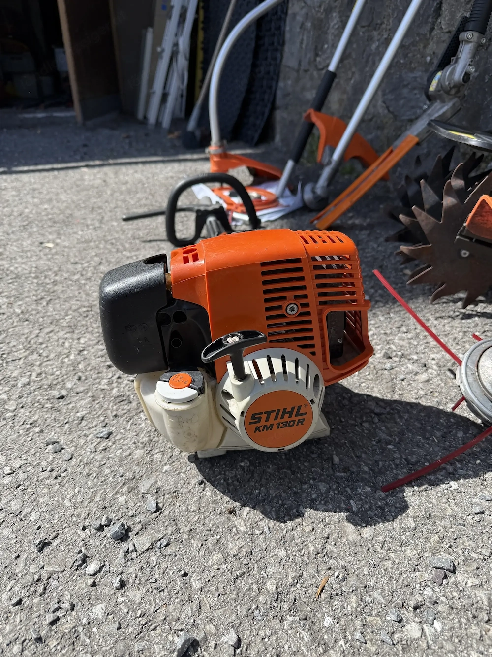 Stihl KM 130 R