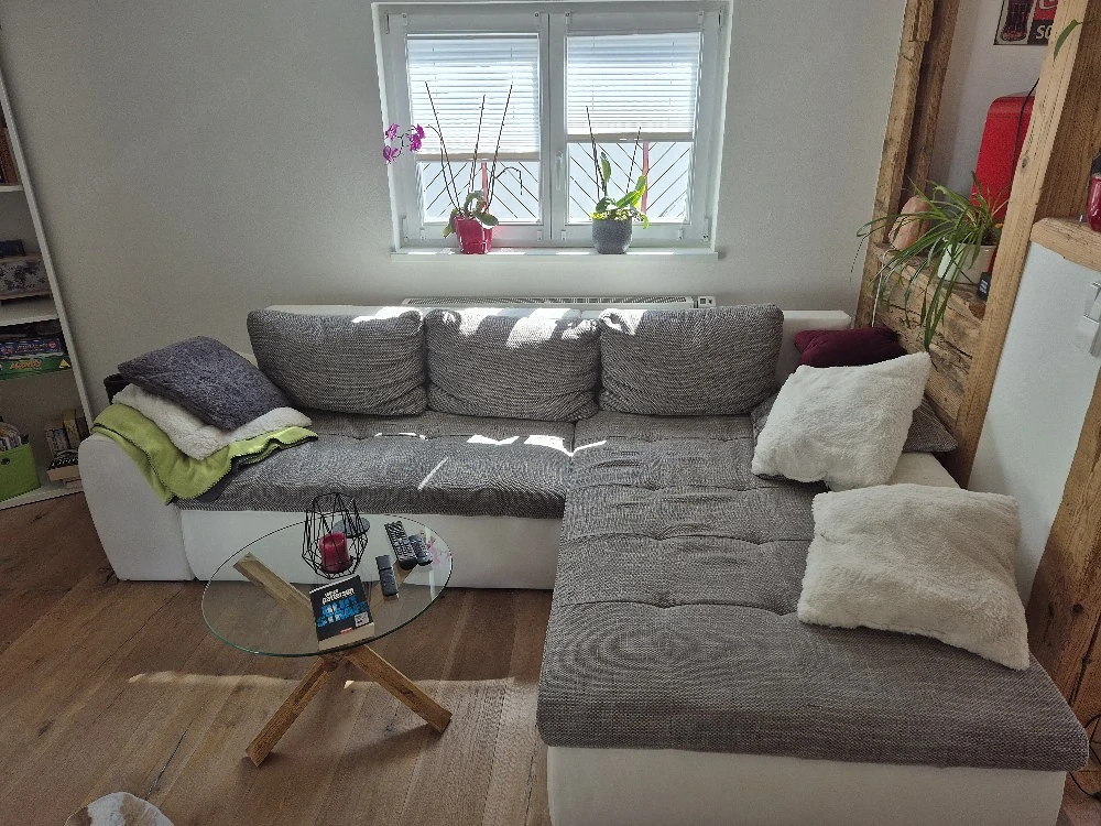 Couch an Selbstabholer zu verschenken