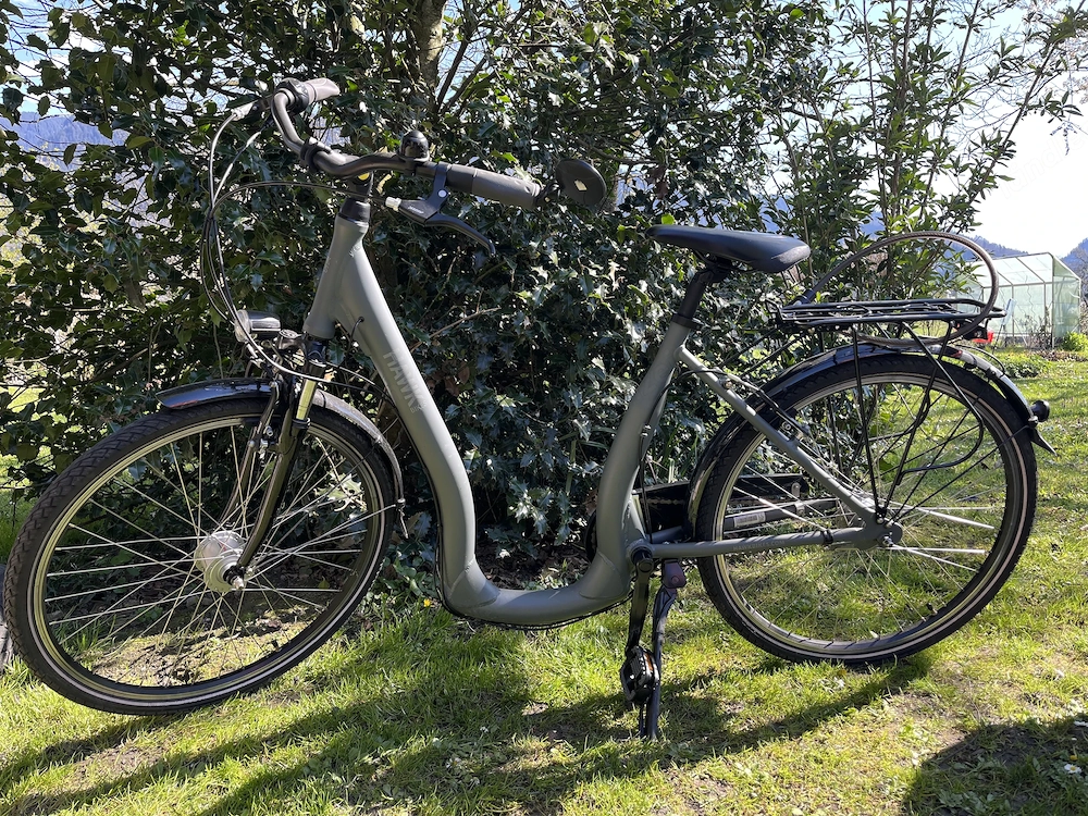 Tiefeinsteiger  Comfort Deluxe Plus , 28 Zoll, 7-Gang,