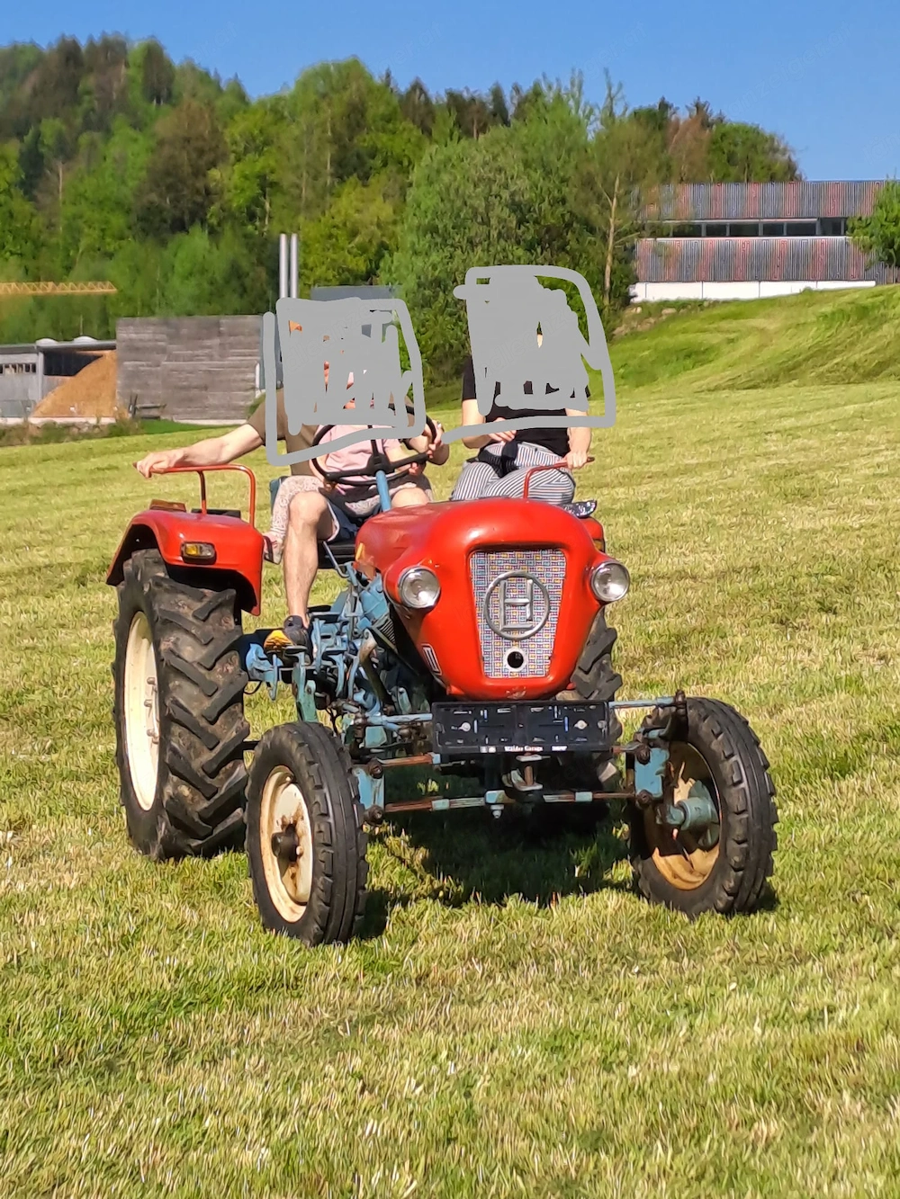 Oldtimer - Traktor zu verkaufen.