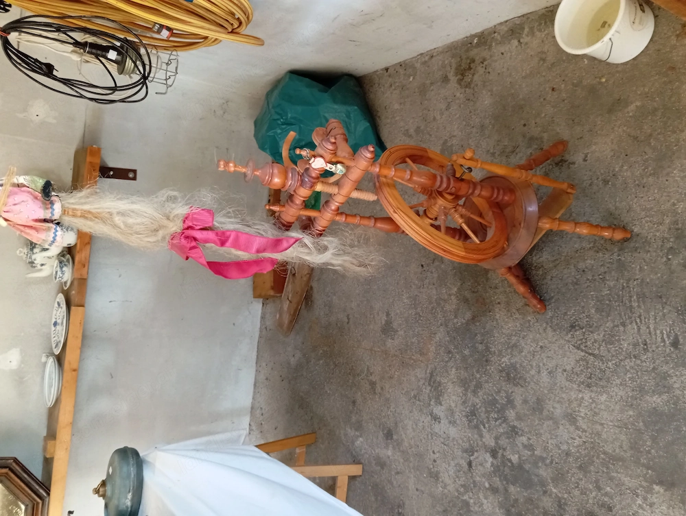 dekoratives Spinnrad