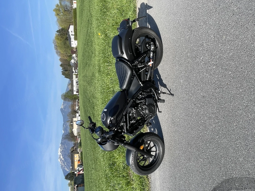 Honda CMX 500 Rebel Schwarz