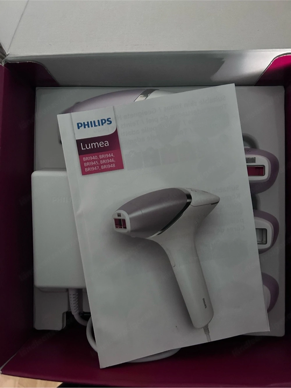 Philips Lumea IPL Series 8000