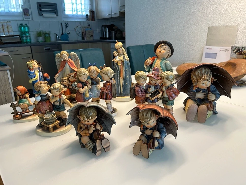 verschiedene Hummelfiguren