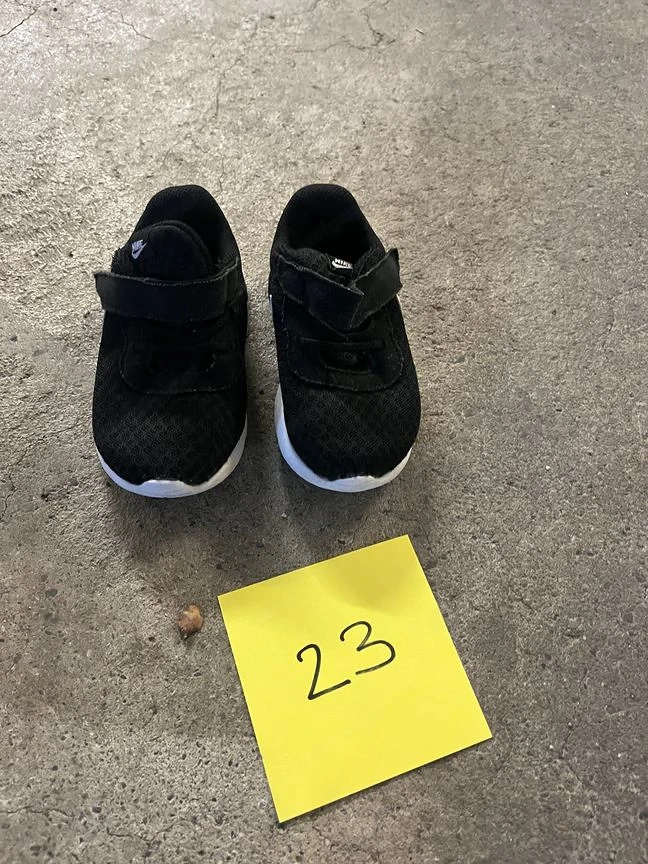 kinderturnschuhe grösse 23