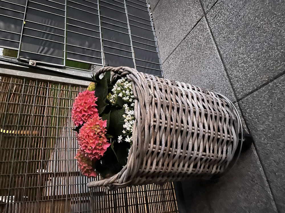 Blumentopf ohne Inhalt 