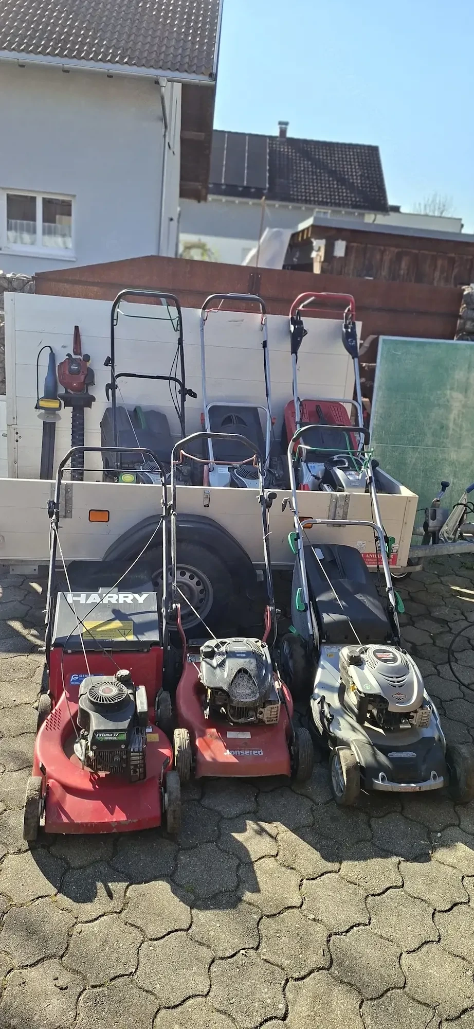 verkaufe Rasenmäher,Heckenscheren & Motorsensen