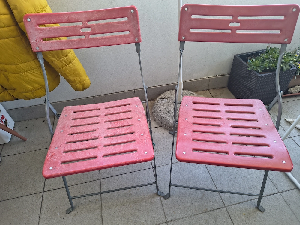 Gartenstühle von Mihrenbräu