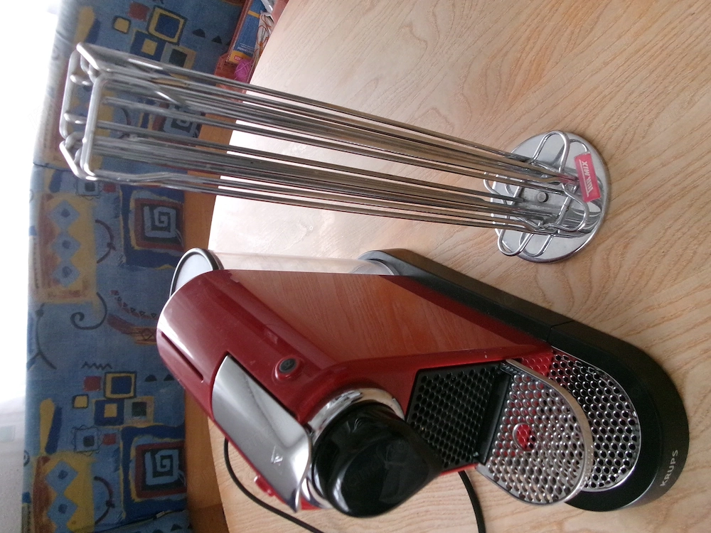 Nespresso Kaffeemaschine Citiz Cherry Red