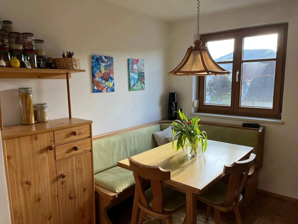 Dachgeschosswohnung in ruhiger Lage mit ruhiger Lage und Bergpanorama