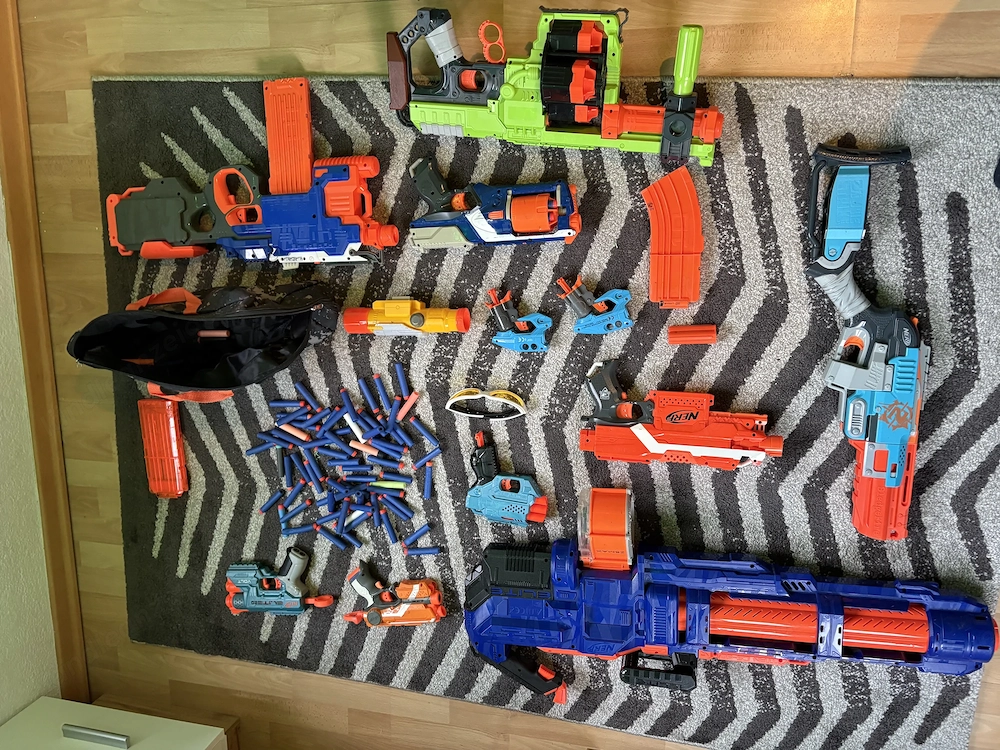 Nerf Set inkl Brille und Zubehör 