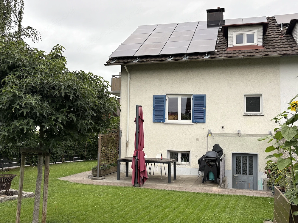 Privatverkauf - Doppelhaushälfte mit großem Garten