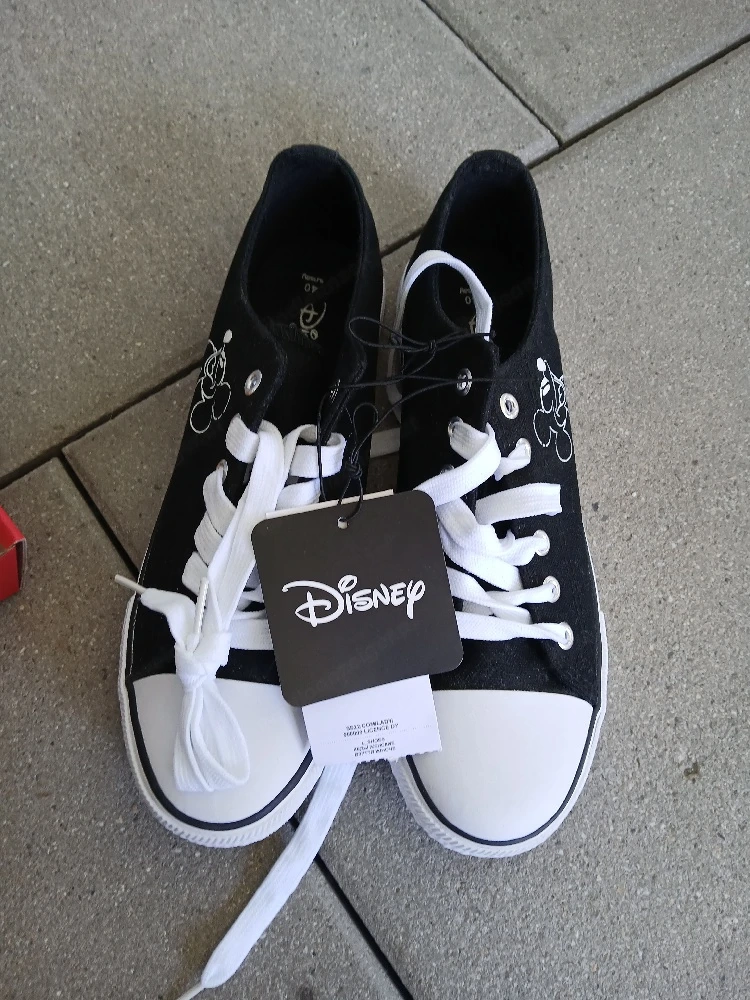 Turnschuhe gr 40 neu