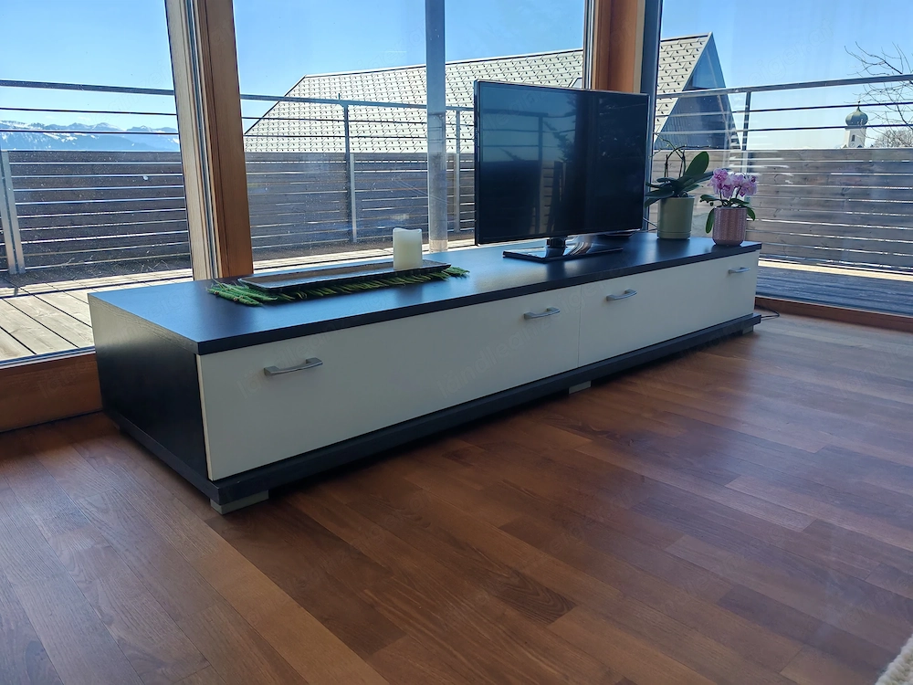 Lowboard Fernseher  