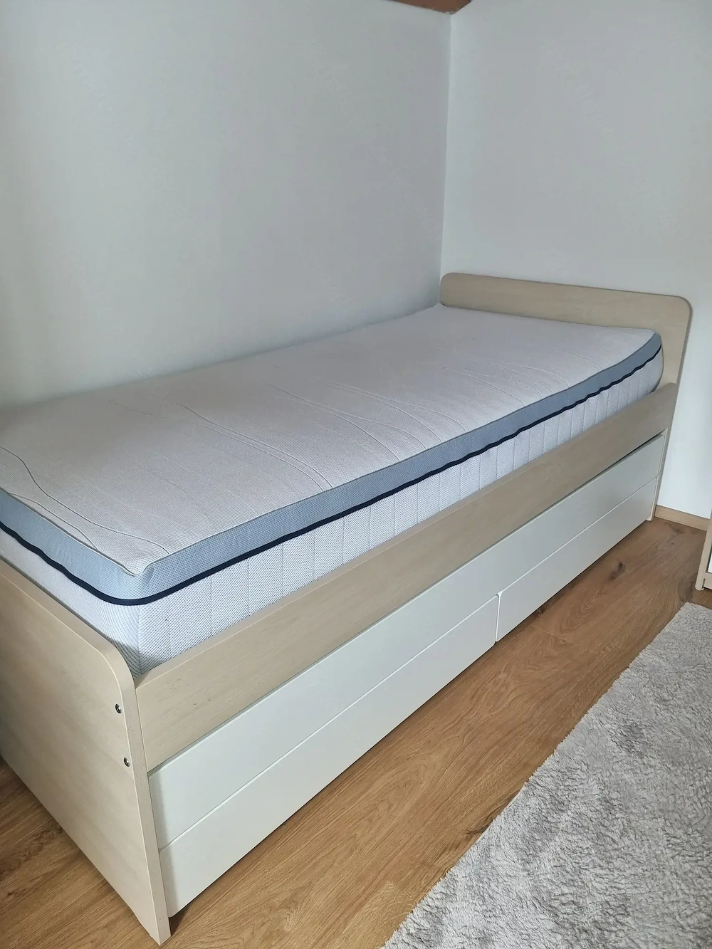 IKEA Bett mit Schubladen 200x90cm