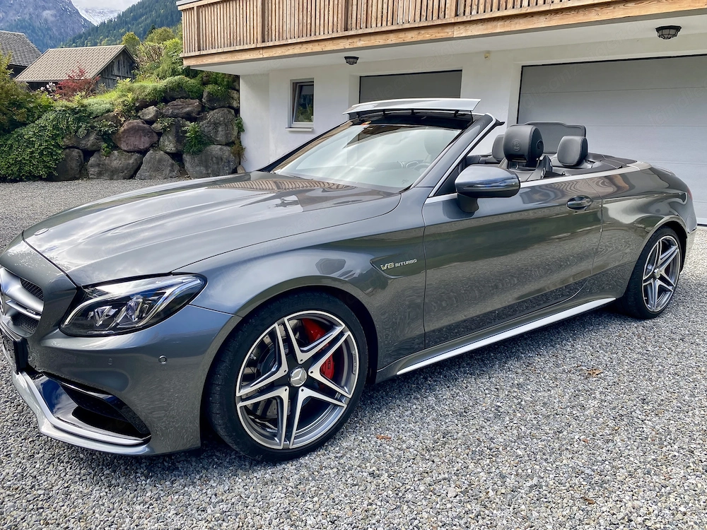 Mercedes C63 S AMG, nur 9800km