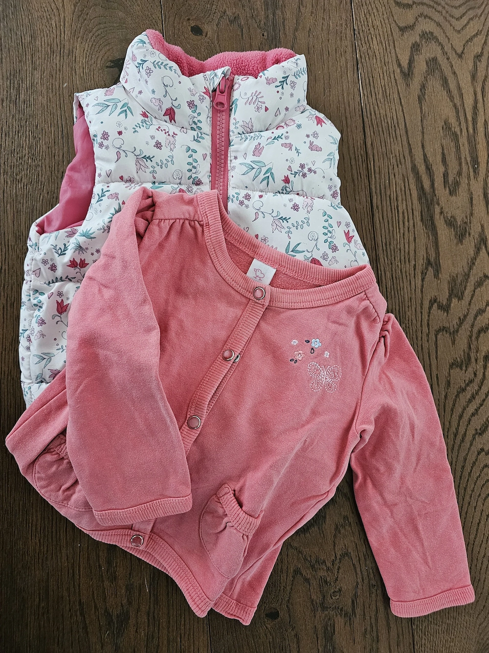 Kleiderpaket Größe 74 für Mädchen 