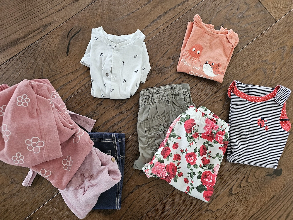 Kleiderpaket Größe 80 für Mädchen 