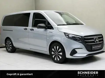 Mercedes-Benz eVito 129 Tourer PRO Lang SpurH ACC Navi KlimaA