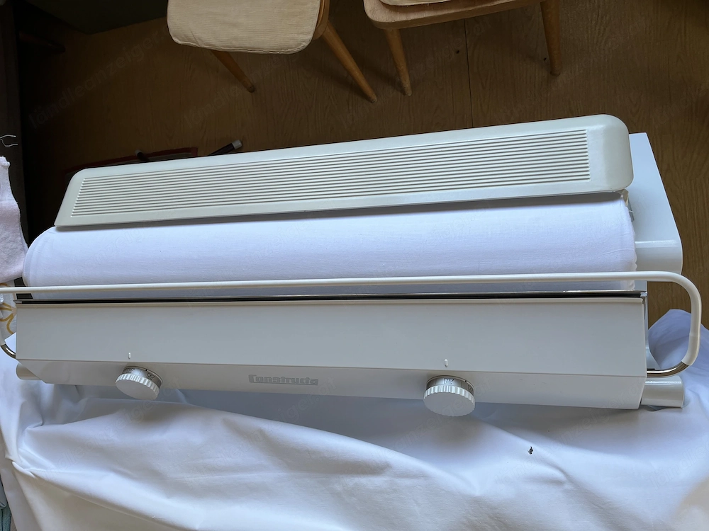 Elektrische Bügelmaschine