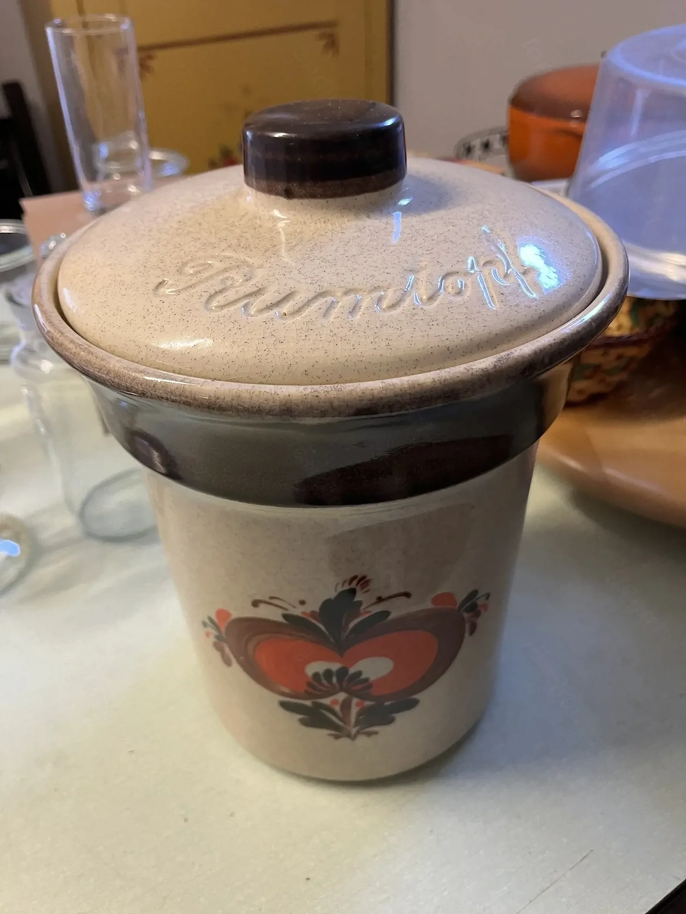 Wunderschöner Keramik Rumtopf