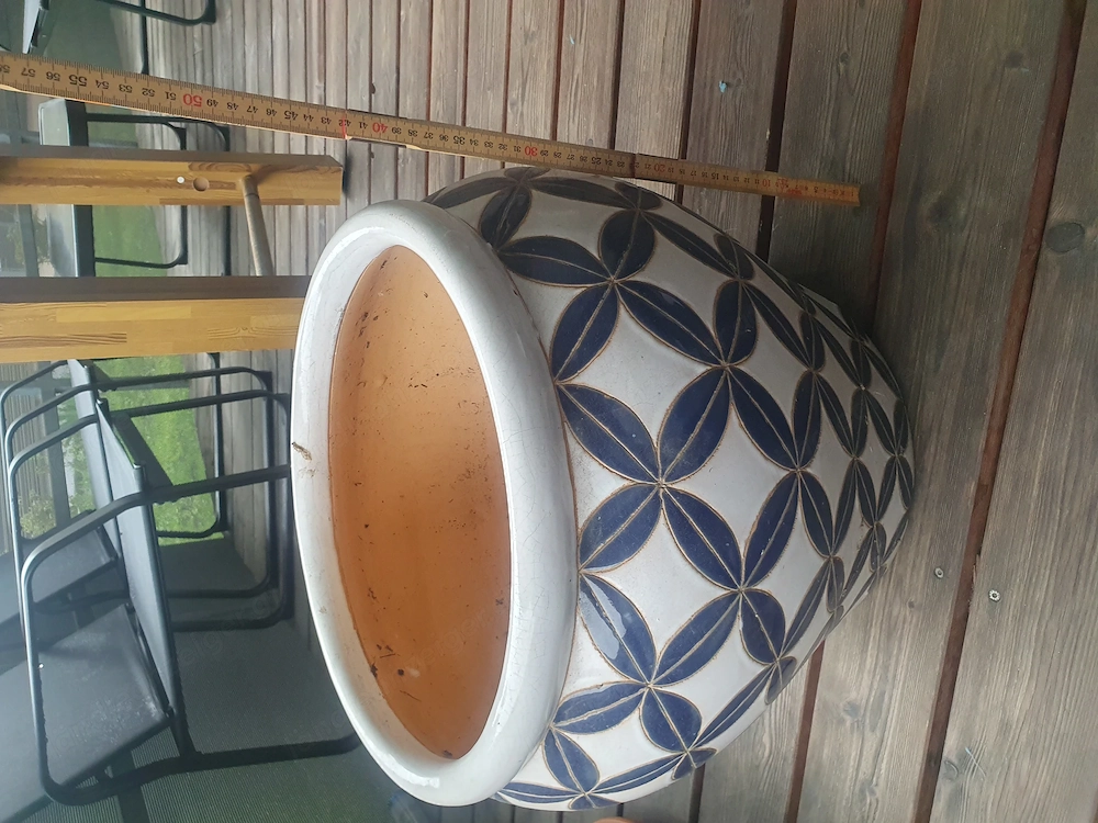 Verkaufe Pflanzentopf um 25 Euro 