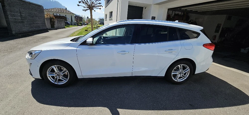Ford Focus Family Kombi 