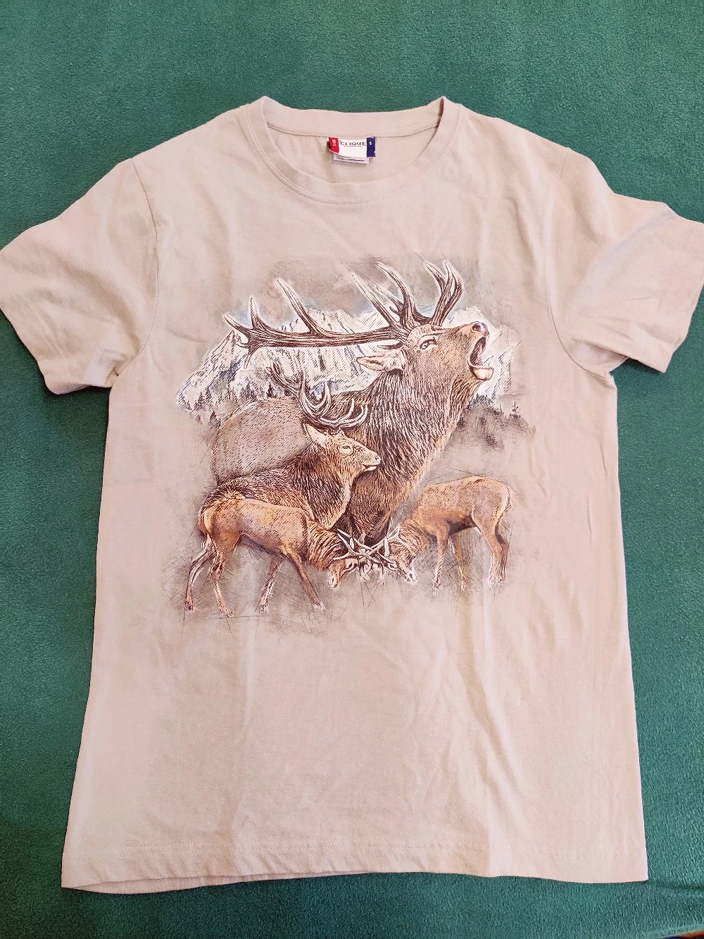 T-Shirt Hirsch neu