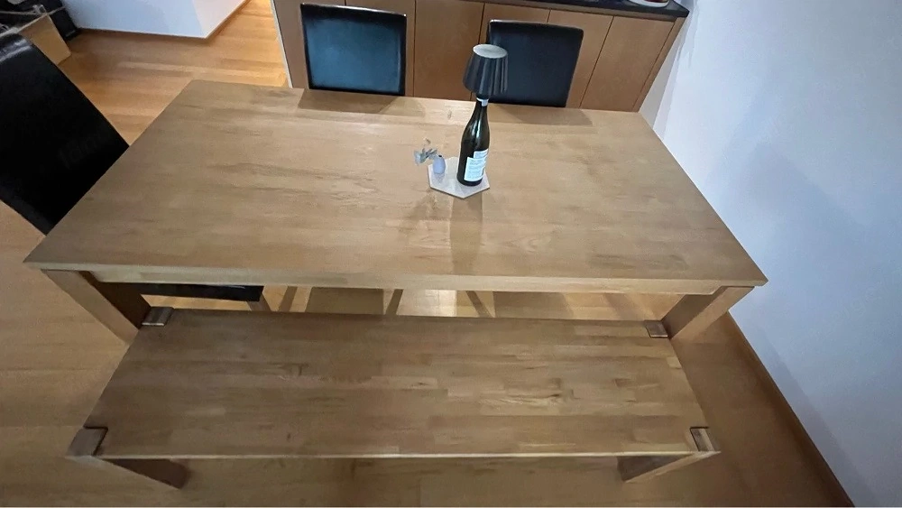 Eichenvollholztisch mit Bank - ausziehbar und massiv