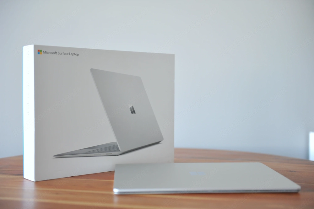 Microsoft Surface Laptop