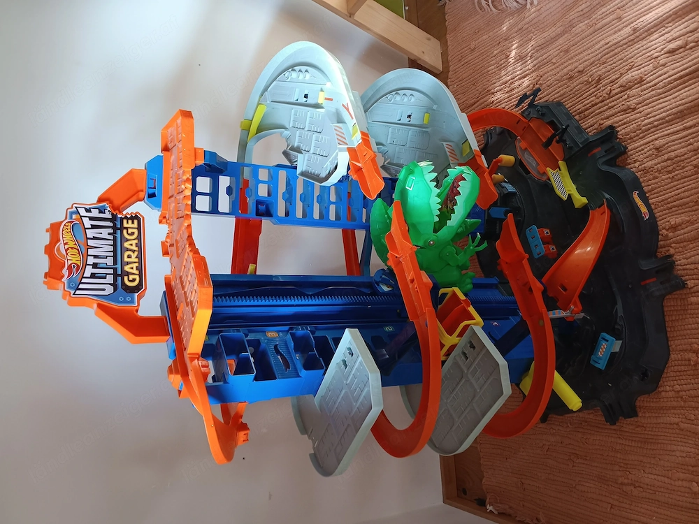 Hot Wheels Ultimate Garage