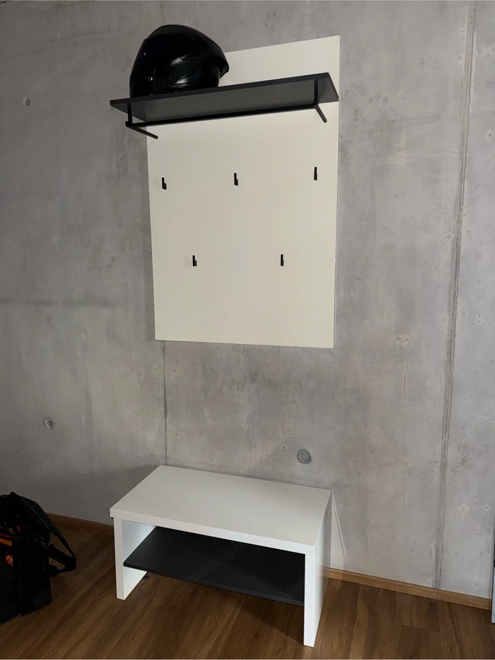 Garderobe zu verkaufen