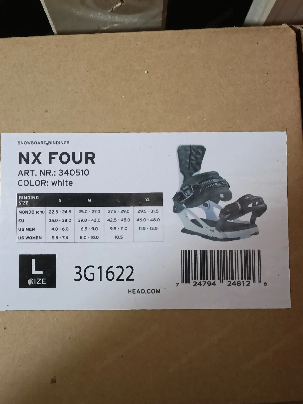 Snowboard mit Bindung