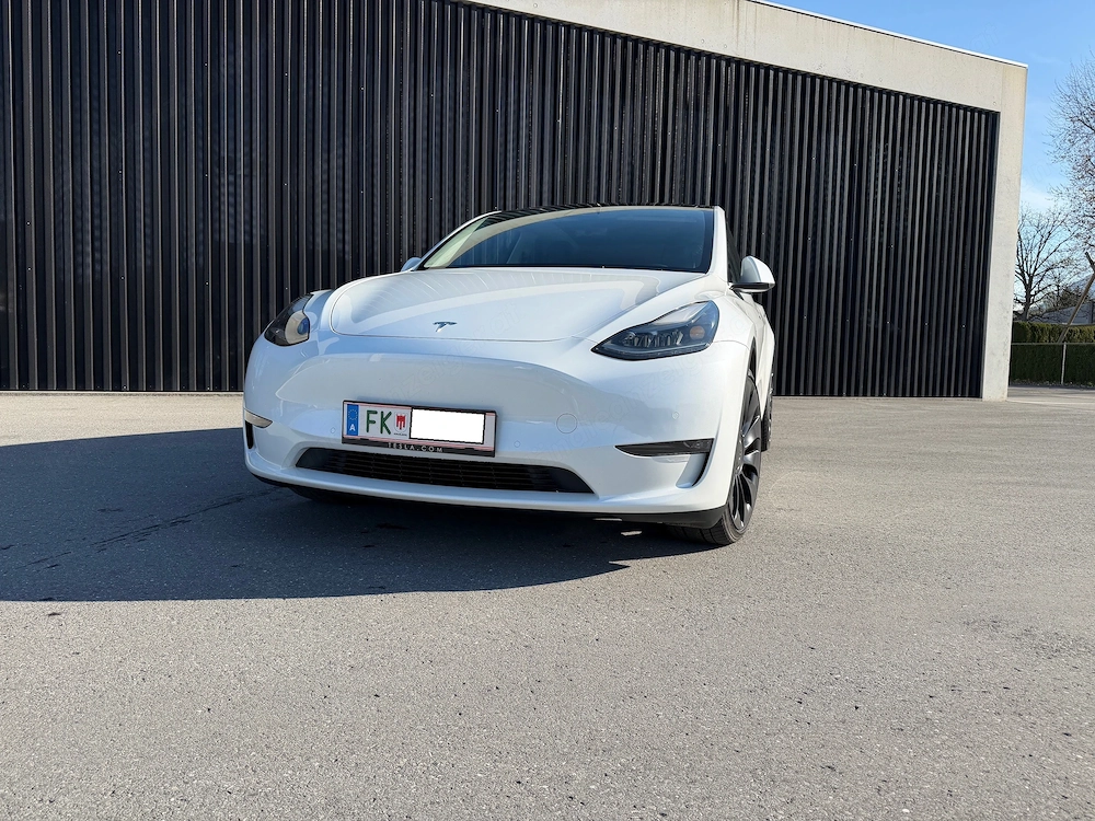 Tesla Model Y Performance