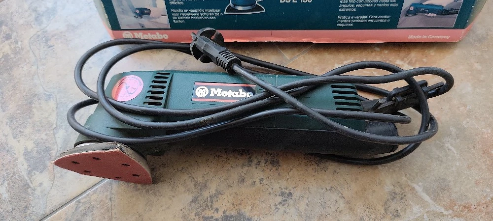 Metabo Dreieck Schleifer 