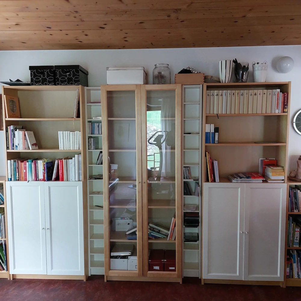 Wohnzimmerschrank 5-teilig in gutem Zustand zu verschenken