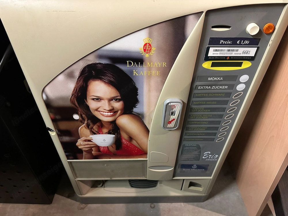 Münzen Kaffee Maschine mit Unterkasten 