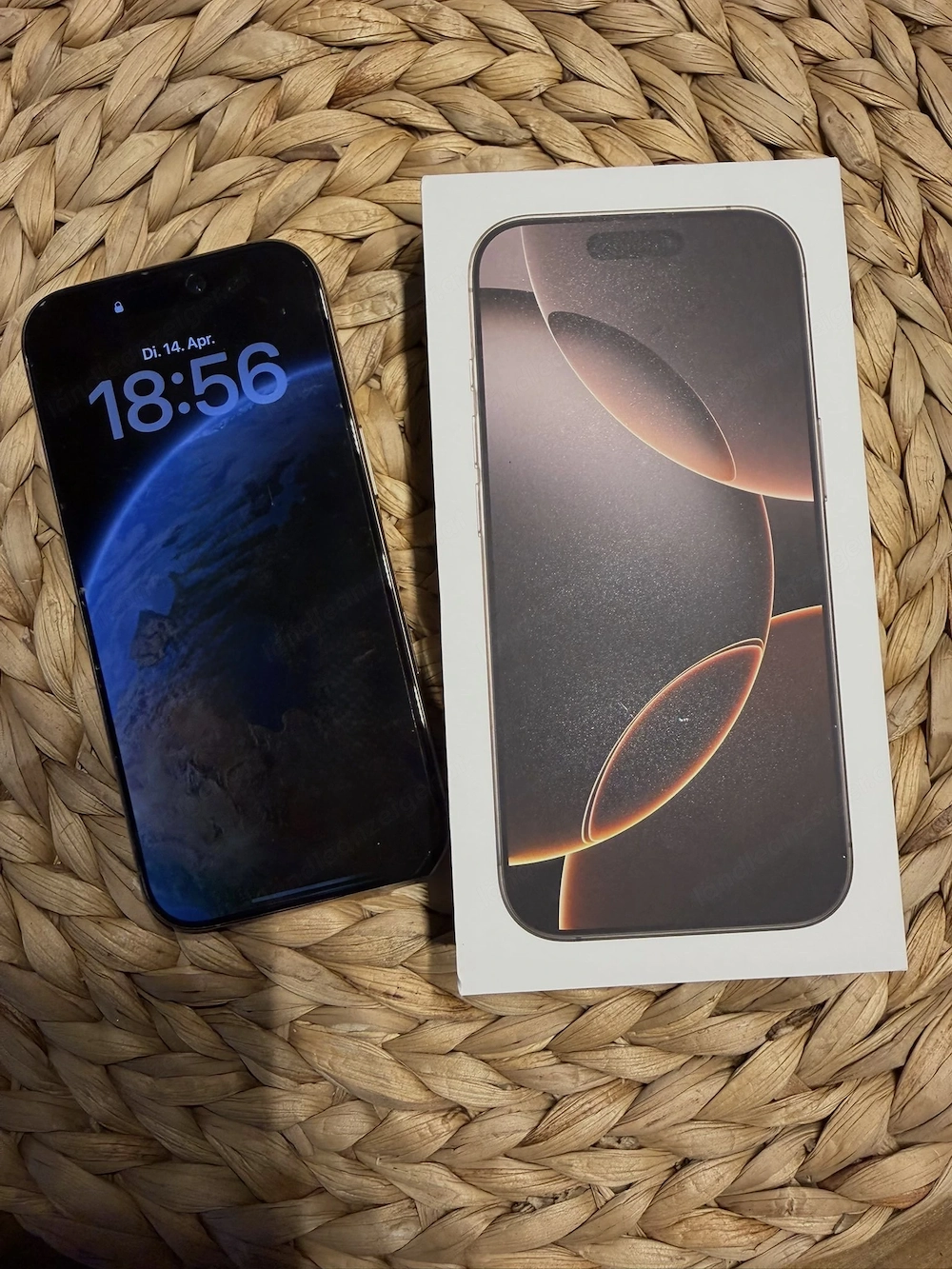 iPhone 16 Pro Gold 128GB