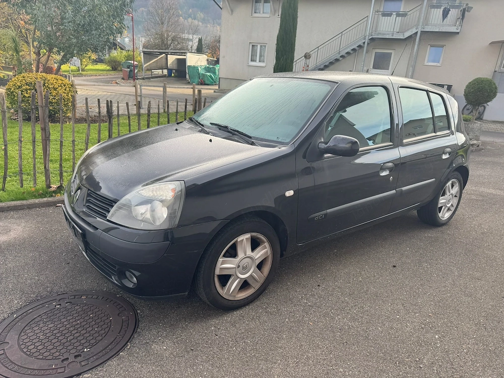 Renault Clio AHK