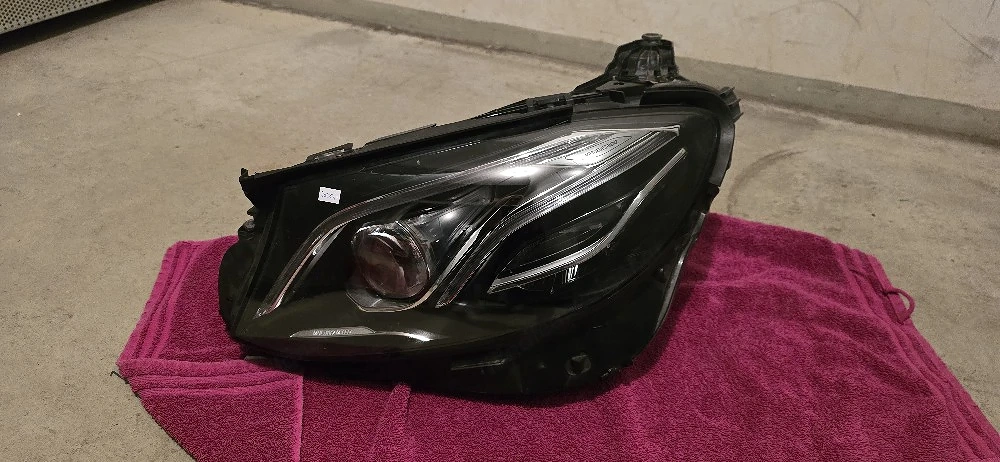 LED Scheinwerfer Mercedes E Klasse 