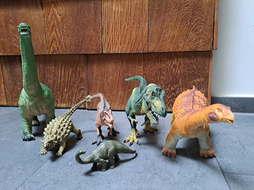 Dinosaurier Spielzeug
