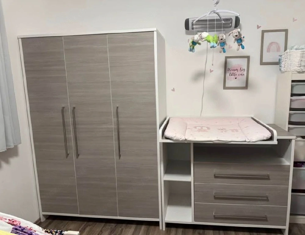 Wickelkommode und Schrank von Schardt