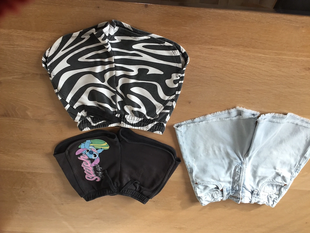 3 Coole Mädchenshorts Gr. 134, 134 40 im Paket, wie neu